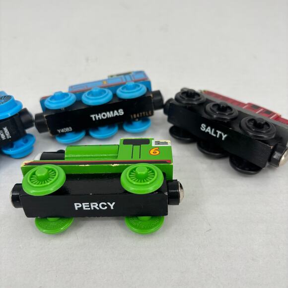 Thomas and Friends Trains Wooden Magnetic Lot 4 Salty Percy Gordon Replacements - Picture 6 of 8